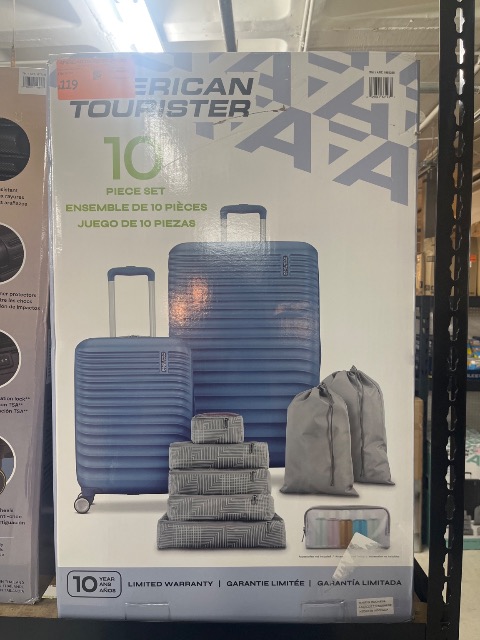 American Tourister Upturn 10-piece luggage set