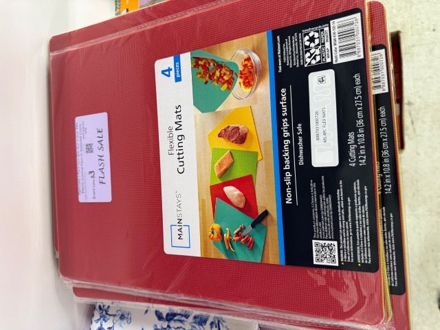Mainstays 4-Piece Flexible Cutting Mats